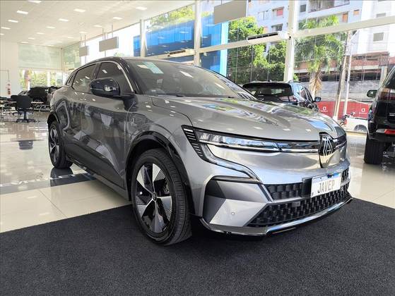 RENAULT MEGANE 60 KW ELÉTRICO E-TECH EV60 RENAULT MEGANE 60 KW ELÉTRICO E-TECH EV60